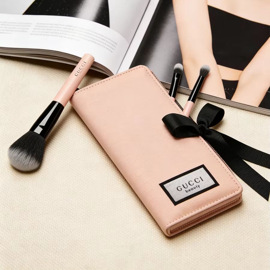 GUCCIs bag Makeup Brush Set Pi - Luxury Skincare And Makeup Brands 评论和价格