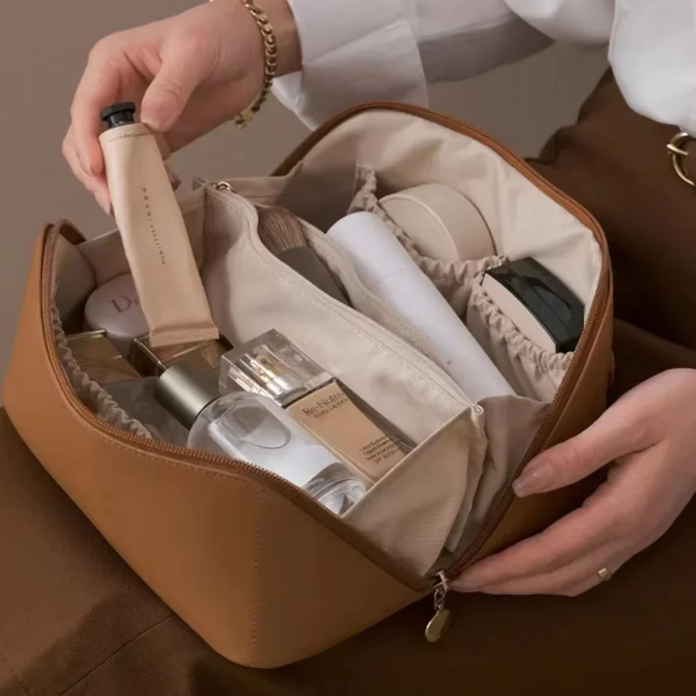Makeup Organizer Female Toilet - Luxury Skincare Containers 评论和价格